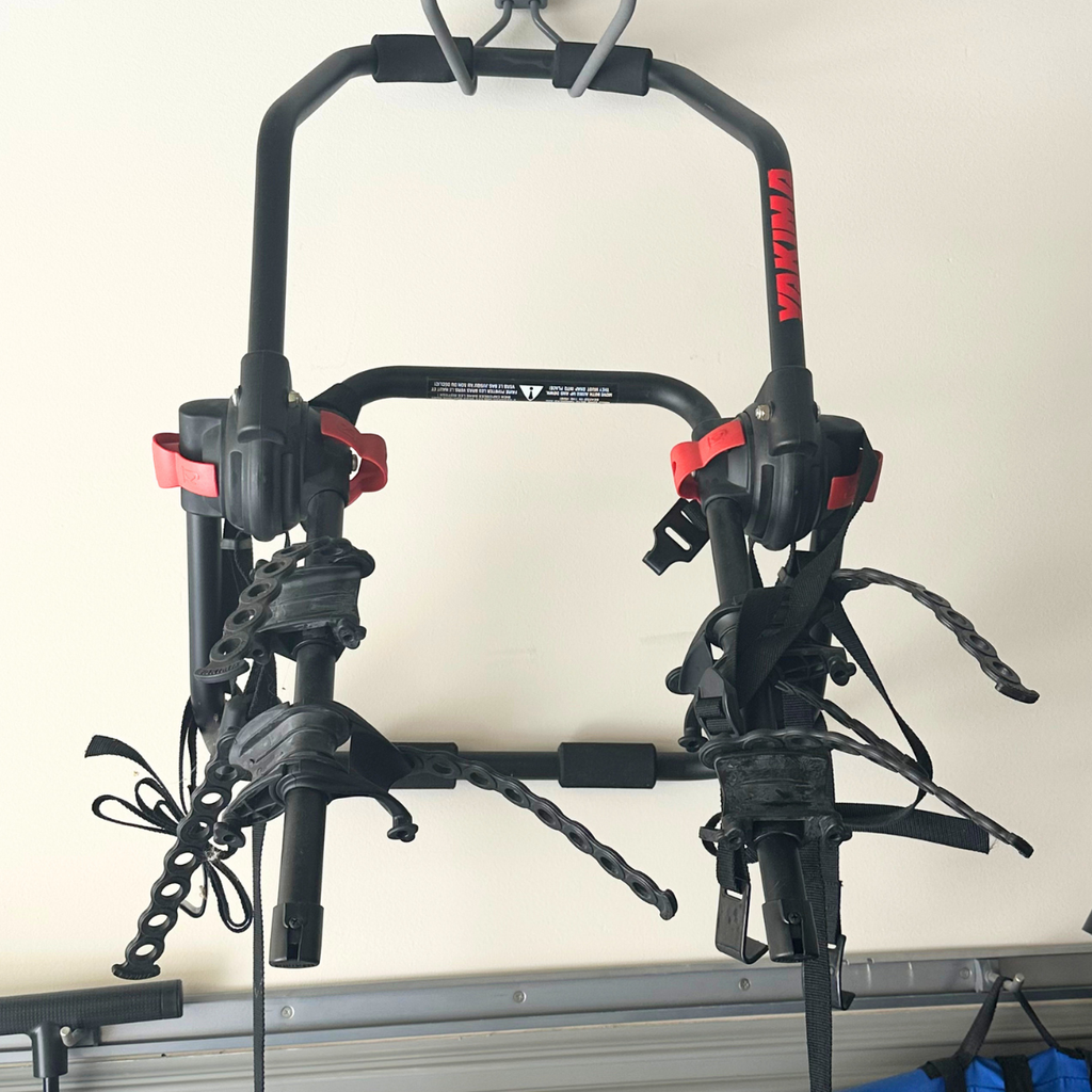 Yakima Hangout 2 Bike Rack + Yakima Tube Top Frame Adapter