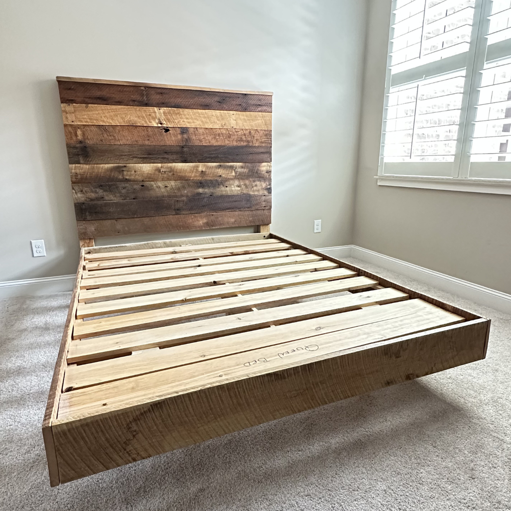 Reclaimed Wood Plank Farmhouse Bed - Queen