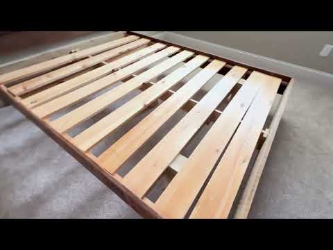 Reclaimed Wood Plank Farmhouse Bed - Queen